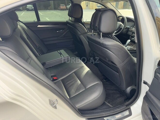 BMW 520d-13