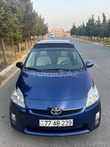 Toyota Prius-6
