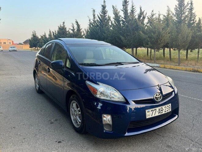 Toyota Prius-2