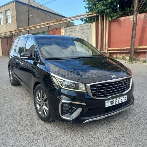 Kia Carnival-3