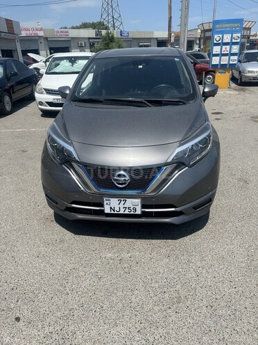 Nissan Note-1