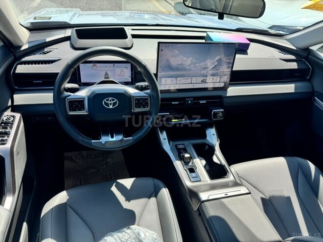 Toyota Wildlander-12