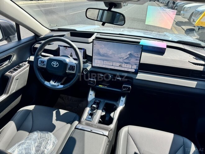 Toyota Wildlander-8