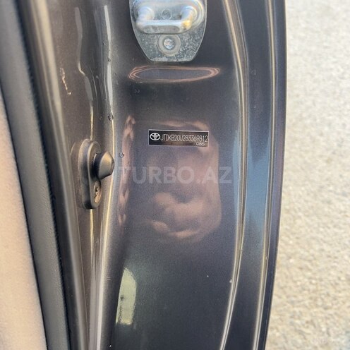 Toyota Prius-10
