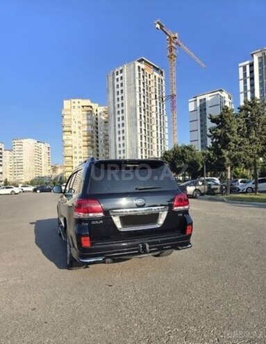 Toyota Land Cruiser-2