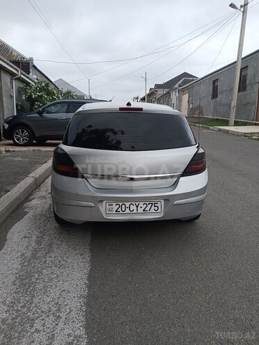 Opel Astra-2