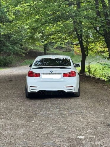 BMW 320-5
