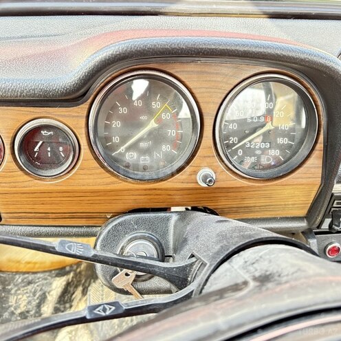 LADA (VAZ) 2106-18