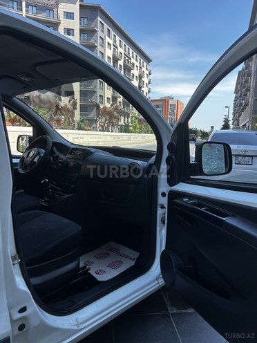 Fiat Fiorino-10