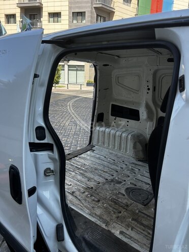 Fiat Fiorino-13