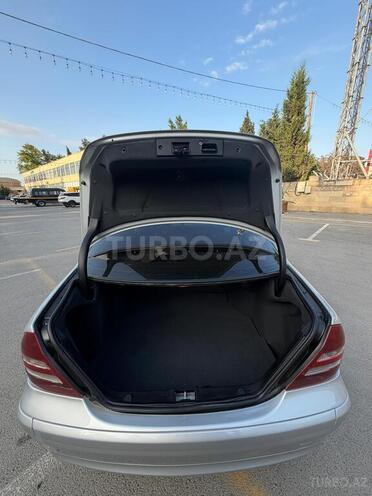 Mercedes C 200-11