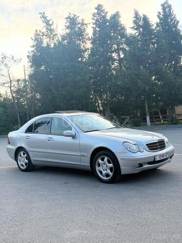 Mercedes C 200-4
