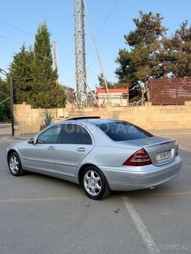 Mercedes C 200-7