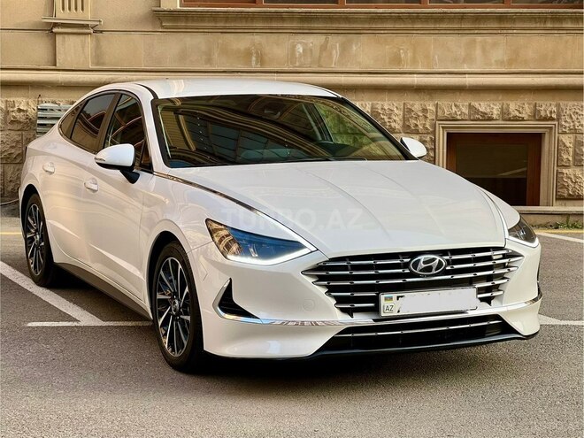 Hyundai Sonata-2