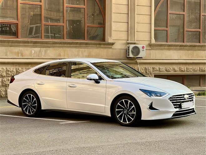 Hyundai Sonata-3