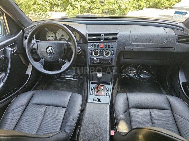 Mercedes C 230-12