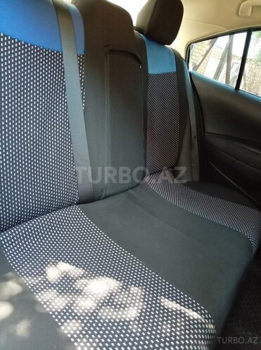 Toyota Corolla-8
