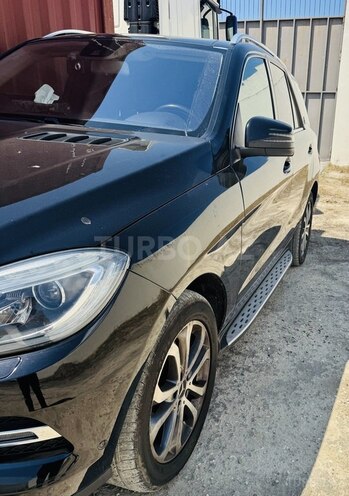 Mercedes ML 250 4MATIC-4