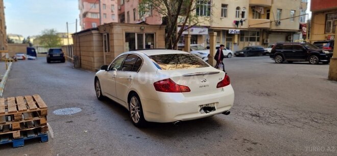 Infiniti G35-4