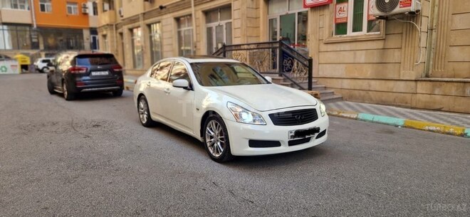 Infiniti G35-1