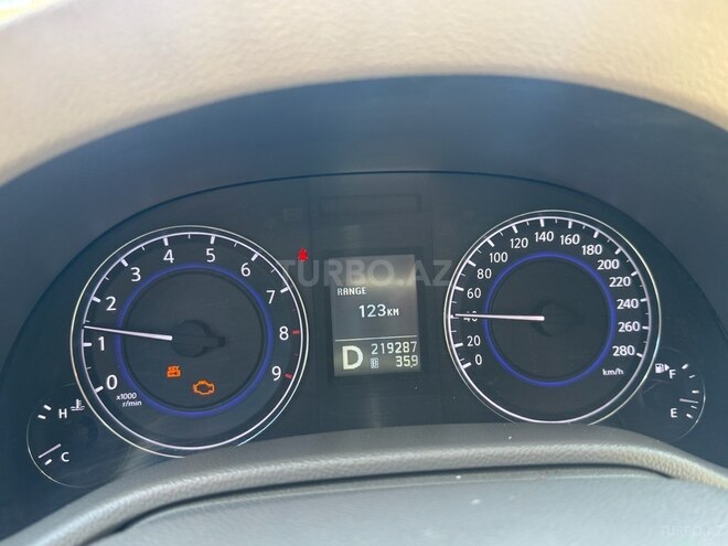 Infiniti G35-12