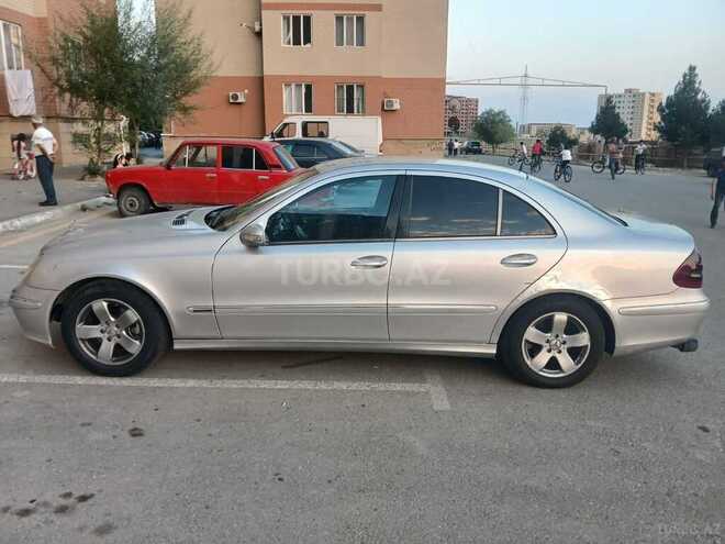 Mercedes E 200-6