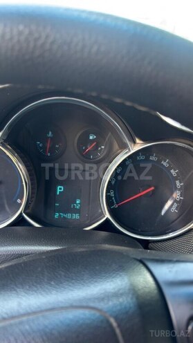 Chevrolet Cruze-2