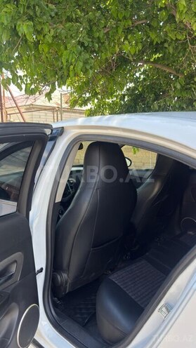 Chevrolet Cruze-7