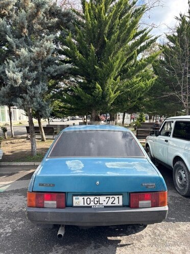LADA (VAZ) 21099-8