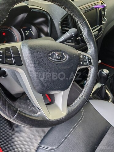 LADA (VAZ) XRAY Cross-8