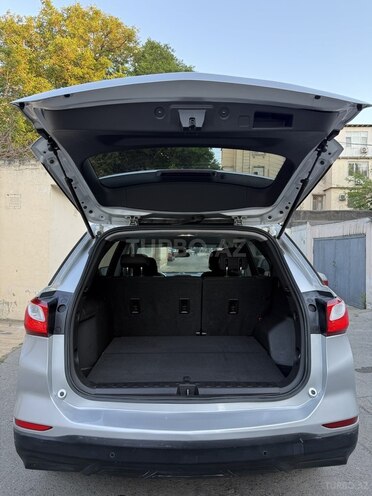 Chevrolet Equinox-12