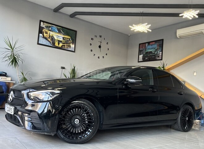 Mercedes E 300 de-5