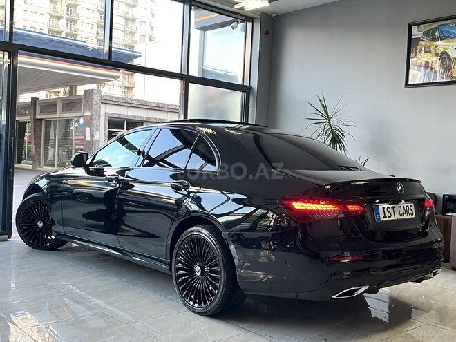Mercedes E 300 de-10