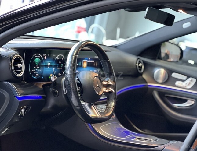 Mercedes E 300 de-15
