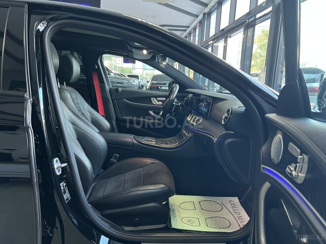 Mercedes E 300 de-11