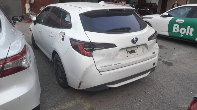 Toyota Corolla-4