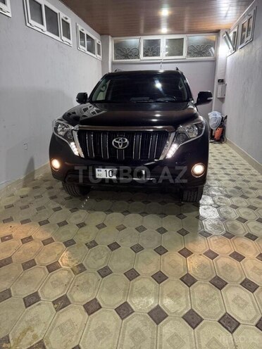 Toyota Land Cruiser Prado-13