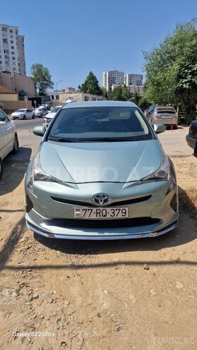 Toyota Prius-1