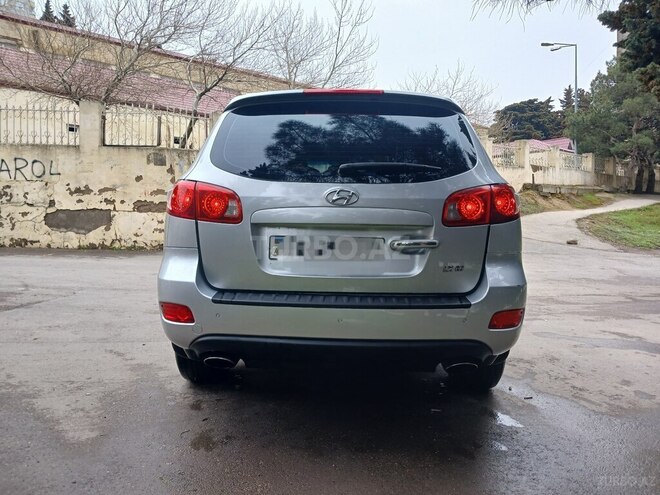 Hyundai Santa Fe-4