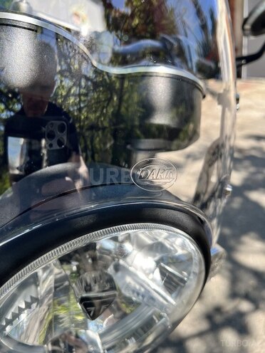Triumph Speed Twin-18
