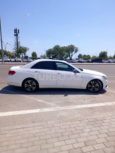 Mercedes E 220-6