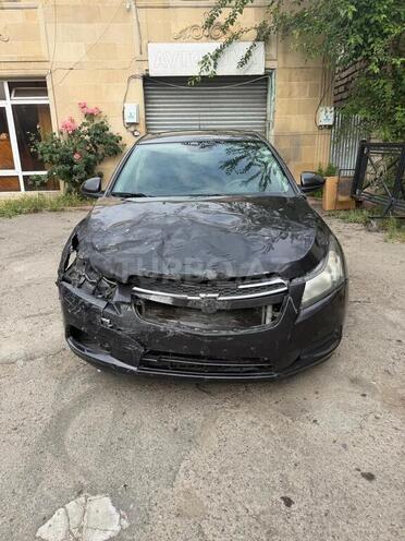 Chevrolet Cruze-1