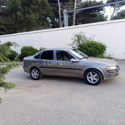 Opel Vectra-5