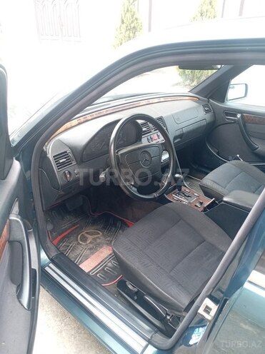 Mercedes C 180-10