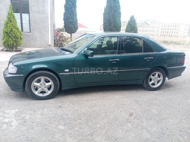 Mercedes C 180-8