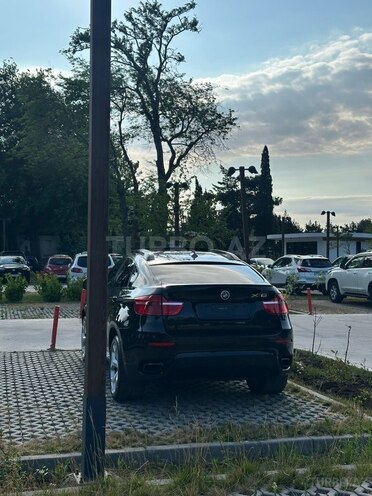 BMW X6-8