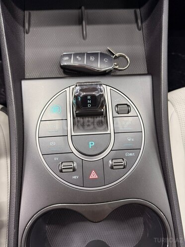 BYD Seal 05-12