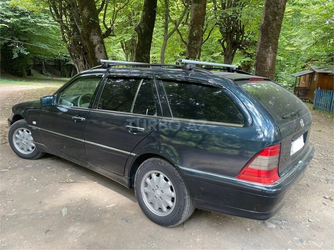 Mercedes C 200-3