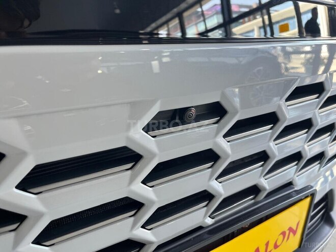 Toyota Wildlander-6