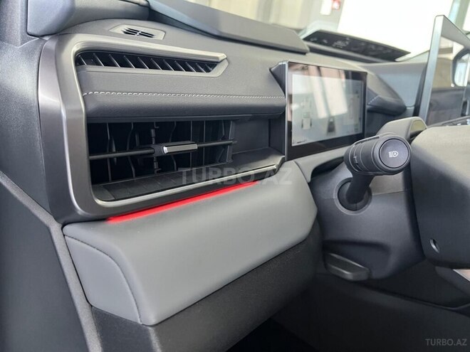 Toyota Wildlander-13